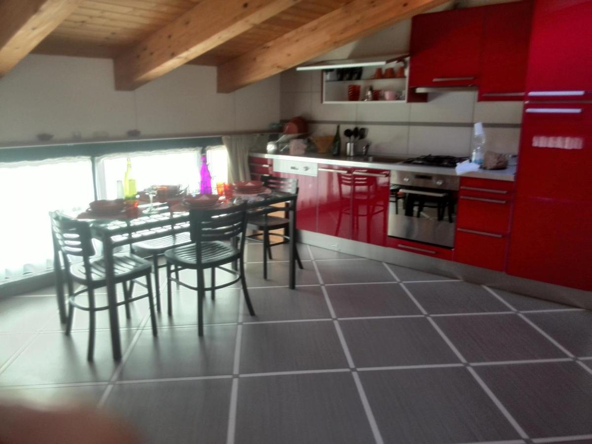 Apartment Via Giorgio Canale 72 *