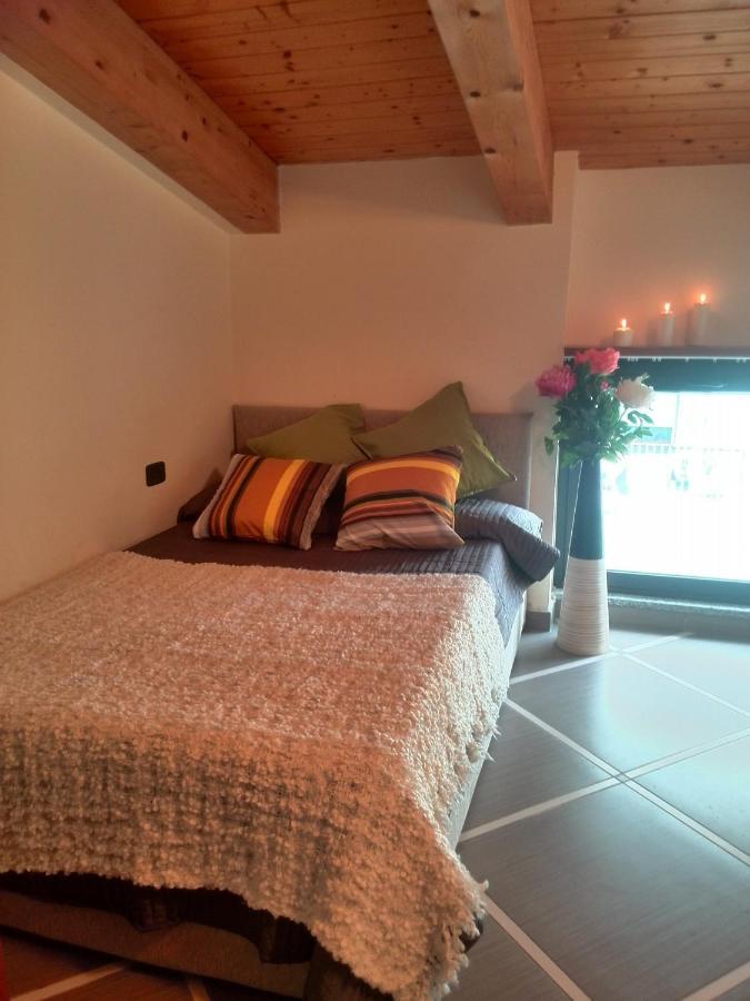 Via Giorgio Canale 72 Apartamento *